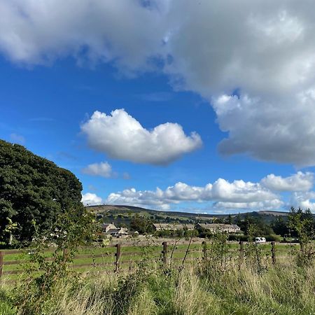 Toadland Shepherd Huts Durham Eksteriør bilde