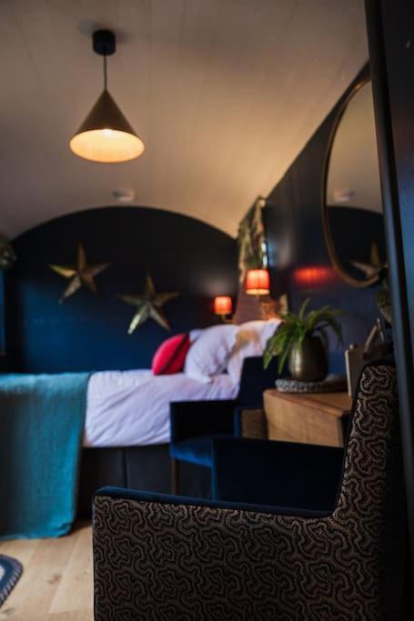 Toadland Shepherd Huts Durham Eksteriør bilde